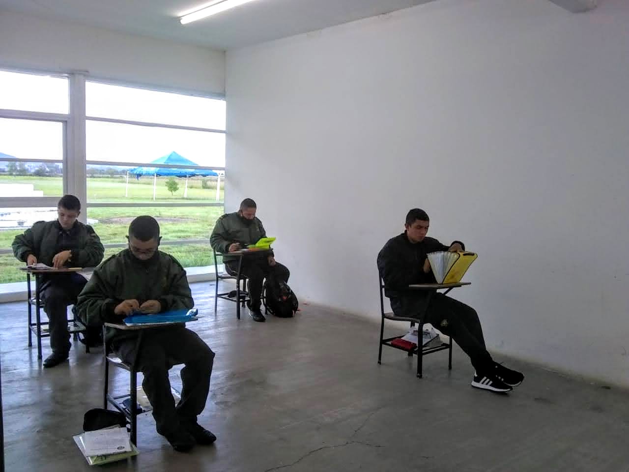 14. Instalaciones